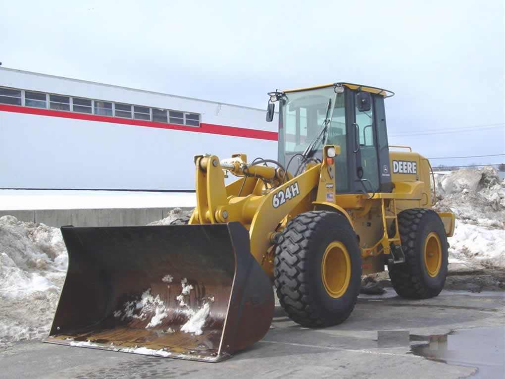 Snow plowing Andover,MA Salem NH and all northern Massachusetts towns